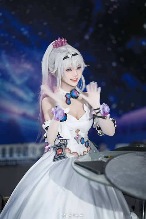 河野華