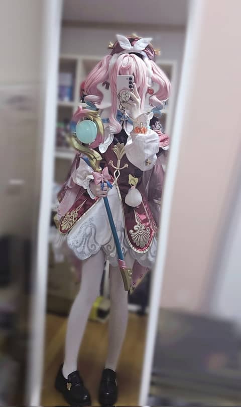 コメント欄で衣装全部消えるよー