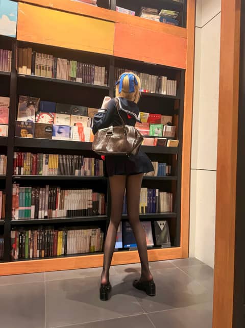 心脏又不在中间 对你偏心怎么了