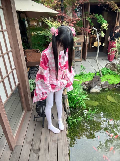 我也算白幼瘦吧 白痴 幼稚 受不了一切 白丝