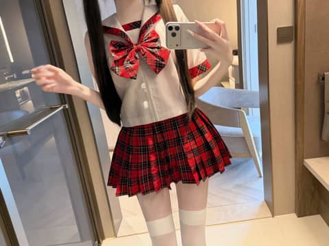 你的一厢情愿也要我负责吗