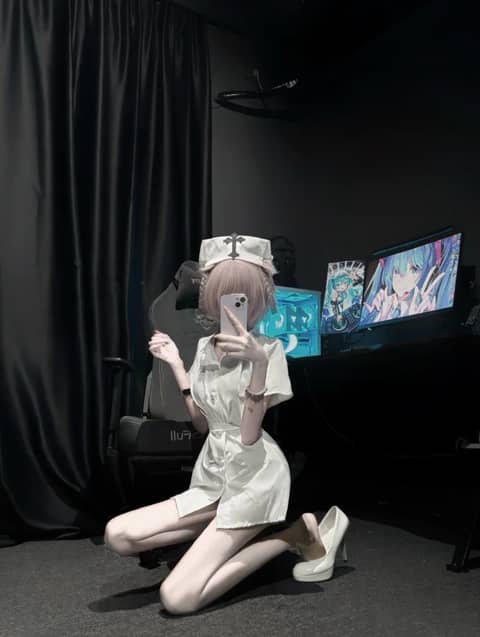 蠢货啊 七草荠 彻夜之歌 cosplayㅤㅤㅤㅤㅤㅤㅤ