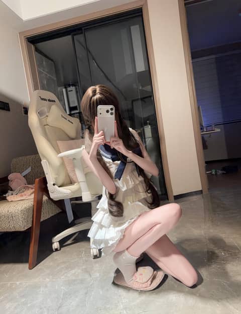六月的我依旧单身又守护了多少男孩的眼泪