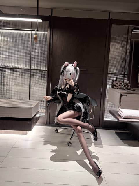 小猫恶魔驾到