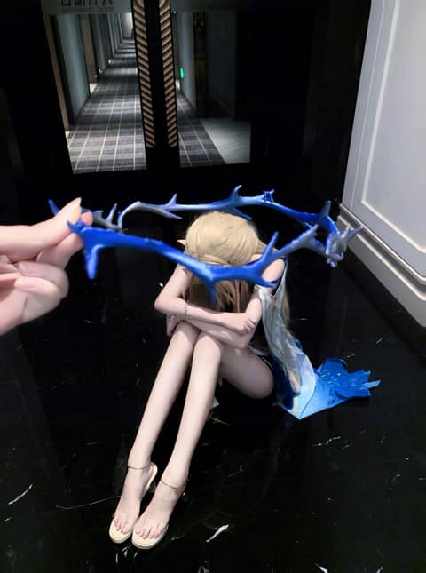 愿戴荣光坠入天渊 卡提希娅