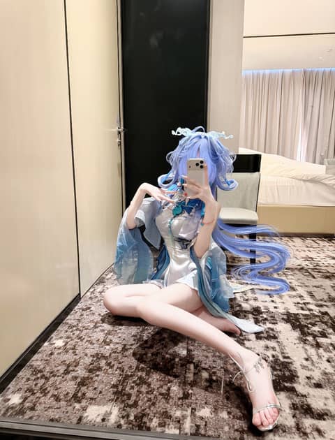 不经意的思念是那么痛