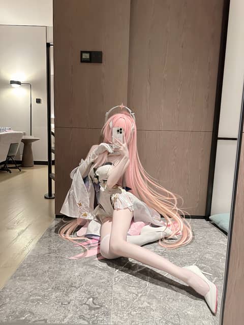可爱喵 举手喵 地球喵ω