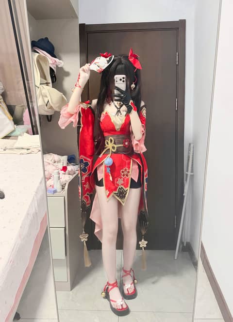 续火花送花火 崩坏星穹铁道 花火 火花 cos